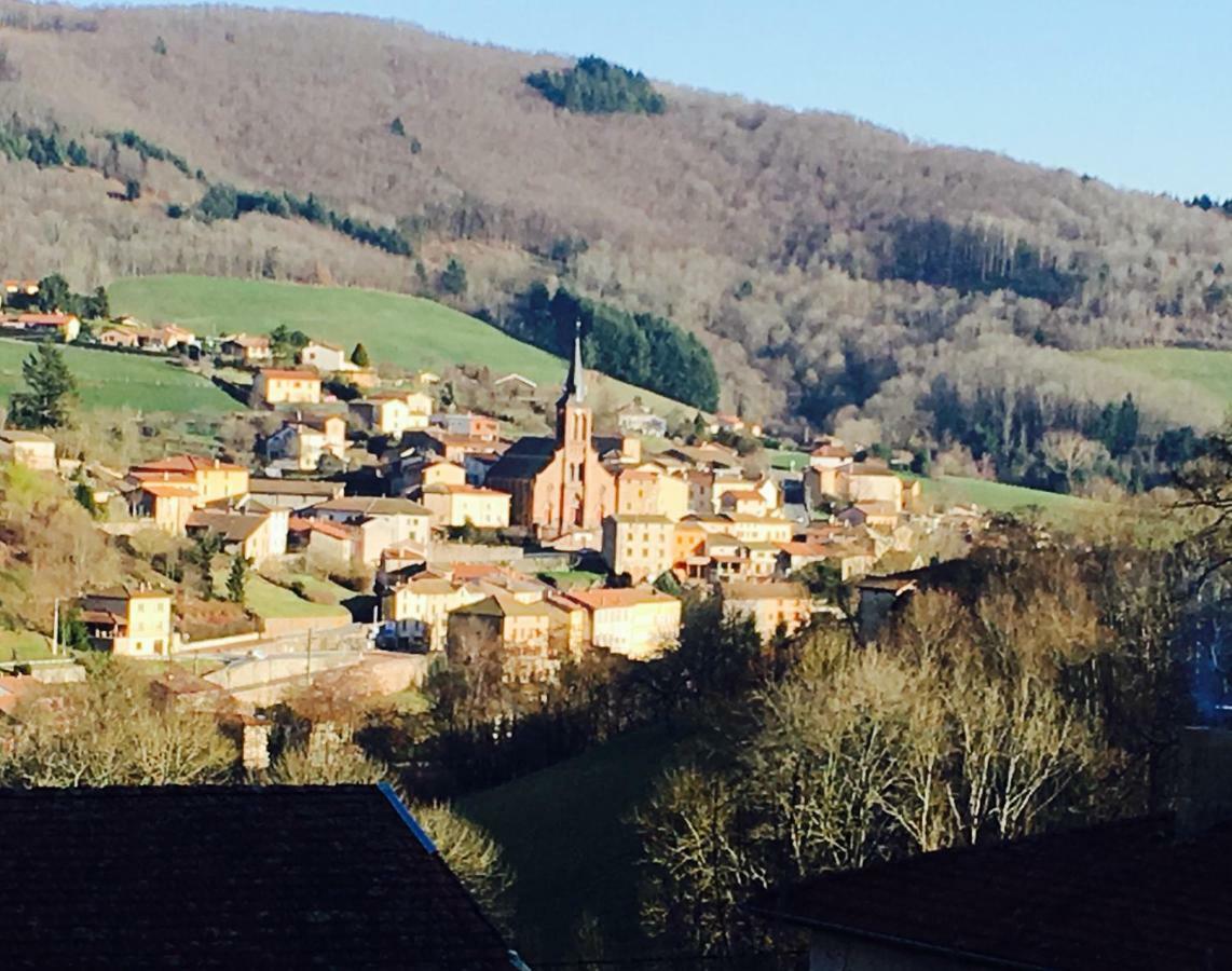 Le Chatel En Beaujolais *