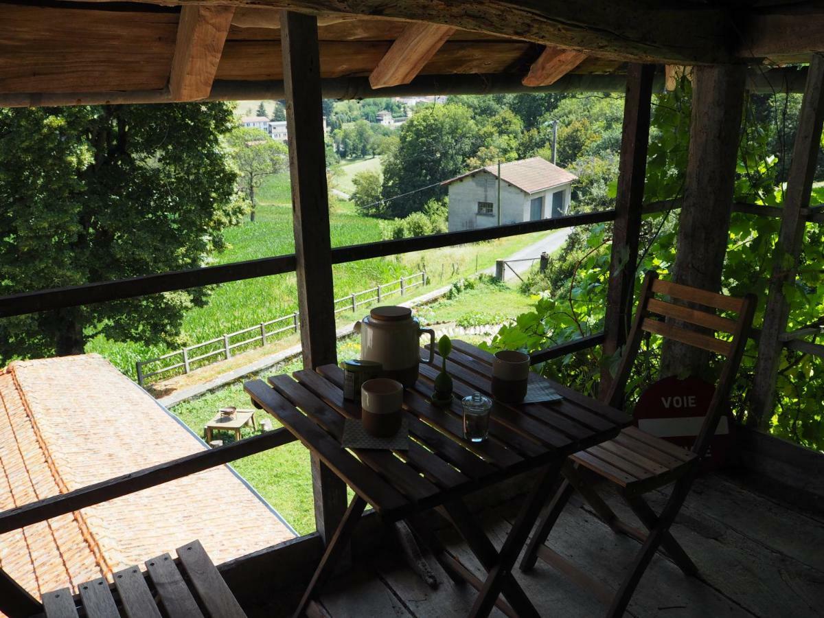 Le Chatel En Beaujolais Valsonne
