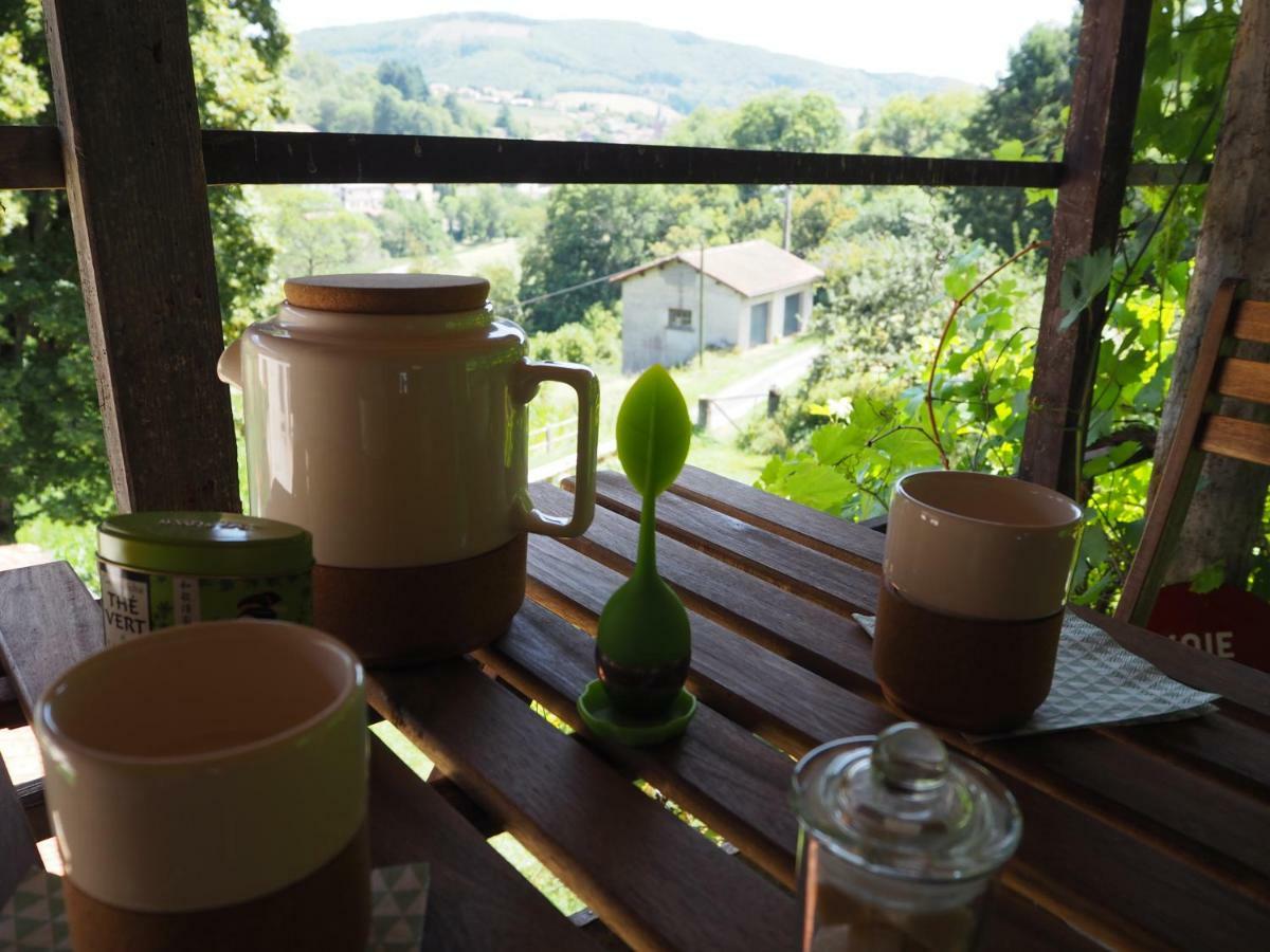 Le Chatel En Beaujolais * Valsonne