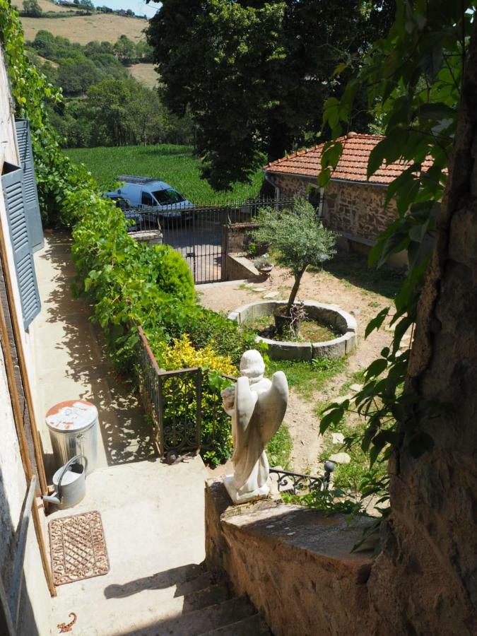 Le Chatel En Beaujolais